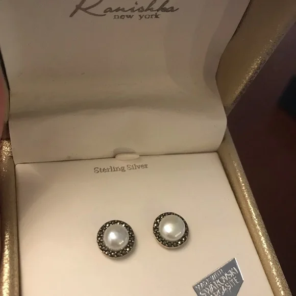 Kanishka New York earrings